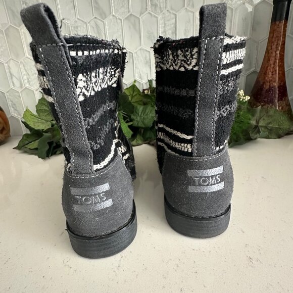 TOMS Womens Boots Size 8 Gray & Black Pattern Lace-Up - Picture 5 of 11